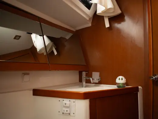 Beleza Yacht 3 Cabin Sailing Yacht in Lefkada — photo 29