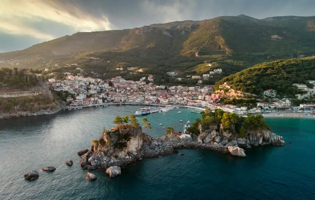 Turquoise water on the north Ionian route